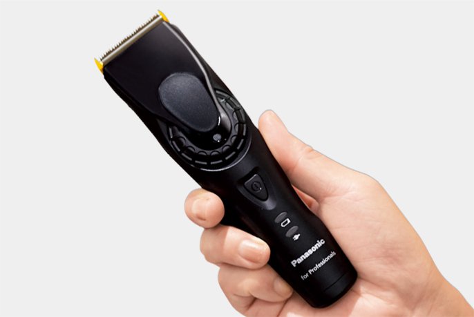 写真：本体を握っているところ