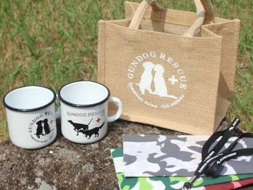「GUNDOG RESCUE CACI」のグッズです。