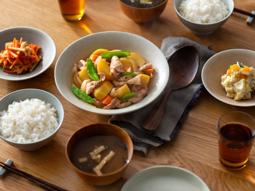 画像：食卓のイメージ