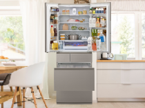 冷蔵室・冷凍室の扉が開いている冷蔵庫の画像です。クリックすると、「実感コンテンツ」にリンクします。