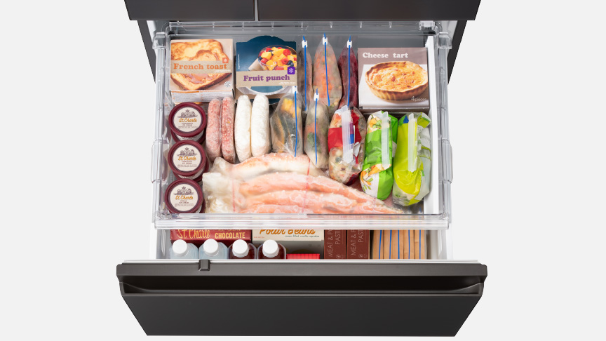 画像：長い食品を保存しているイメージ