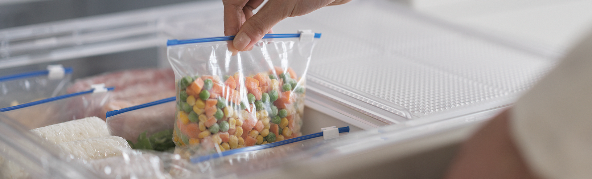 霜つき抑制冷凍