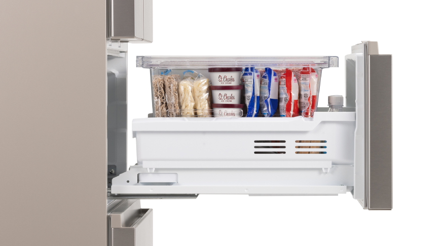 画像：横から見た冷凍室