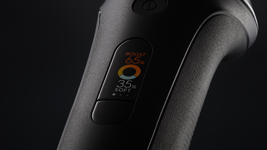 写真：ナビモニター