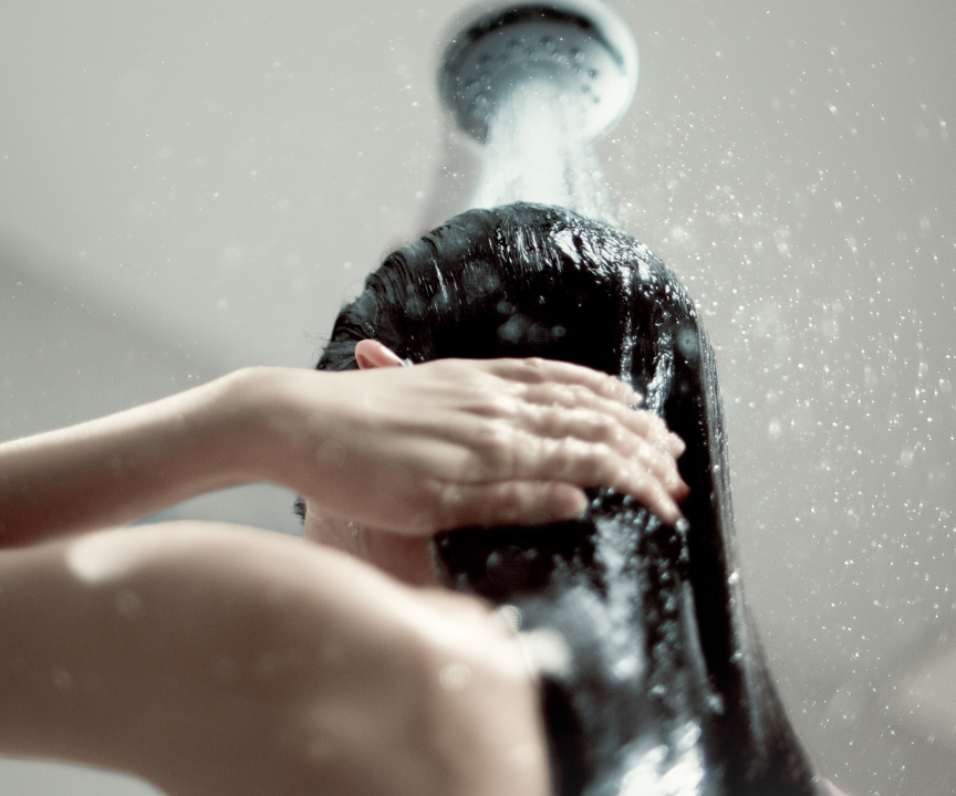 シャワーヘッド使用イメージ