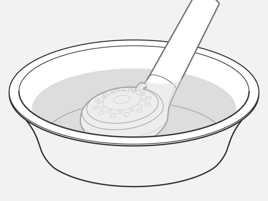 クエン酸を溶かした水＊にシャワープレート部分を1時間ほどつけ置きイメージ