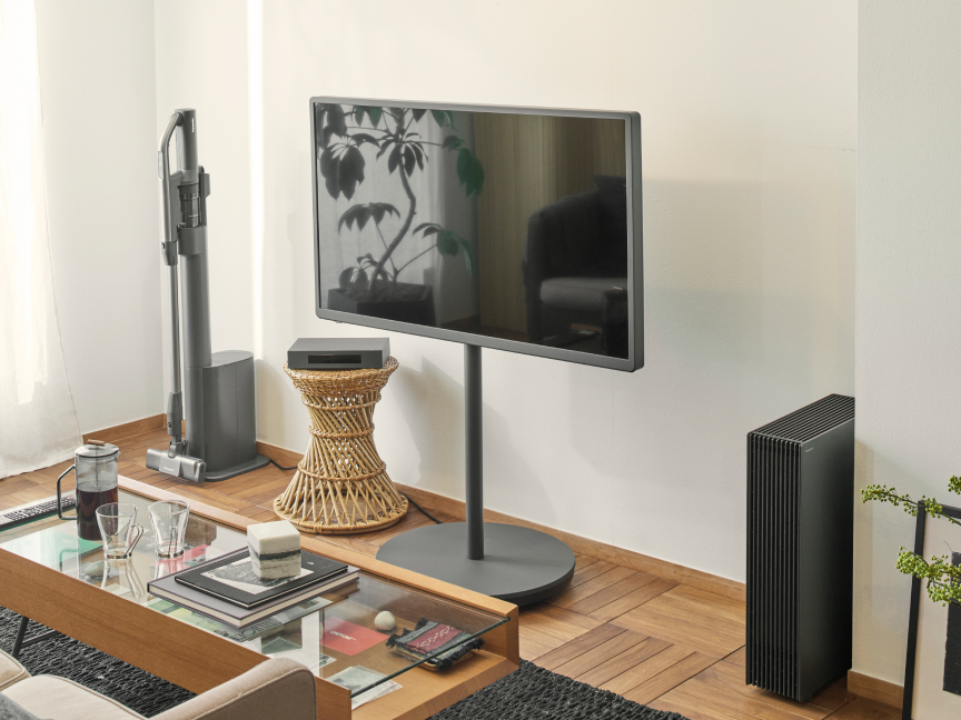 写真：黒 リビング Living 