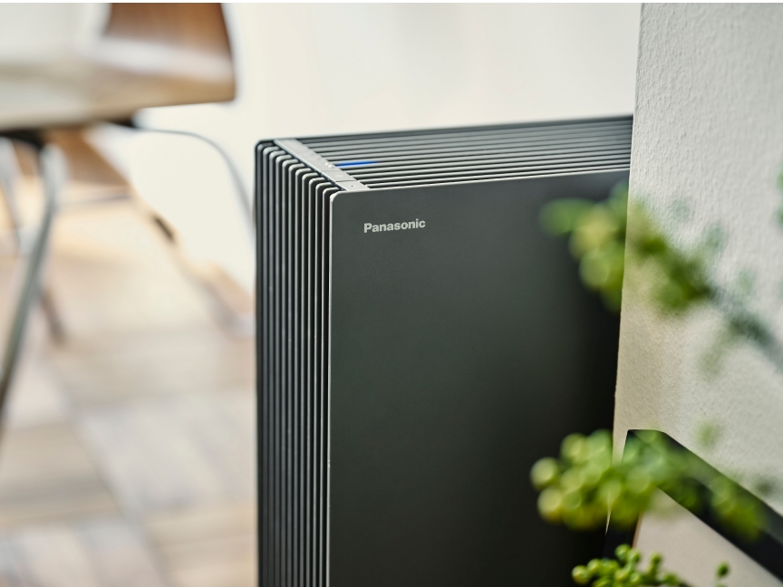 写真：黒 リビング Living 空気清浄機