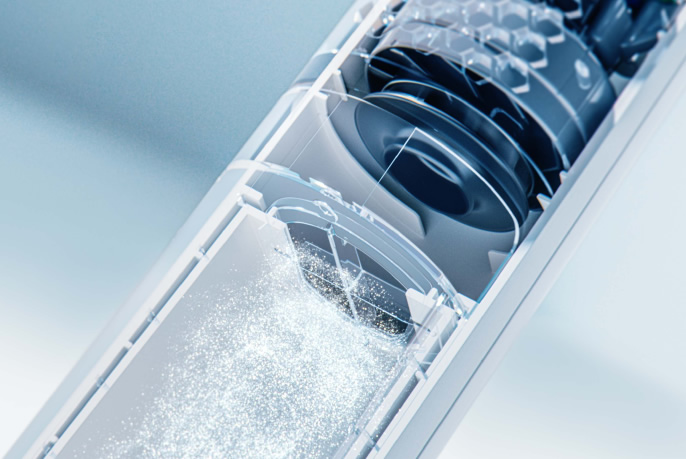  毎分約11万回転のモーター