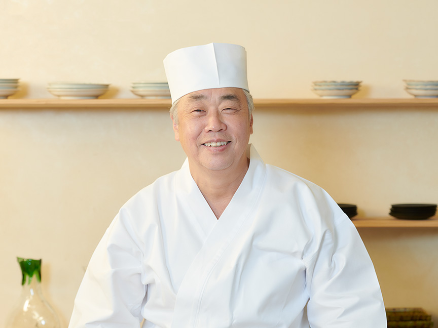 ミシュラン三つ星日本料理シェフ神田裕行さんの画像です。