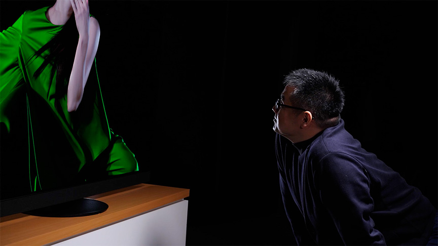 Z95Bを見つめる今村