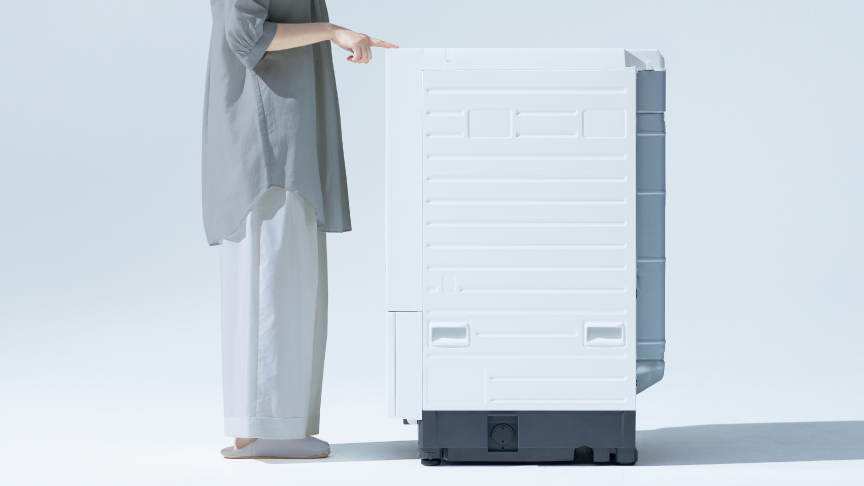 天面に操作部があるので、前に立って見やすく、操作しやすい