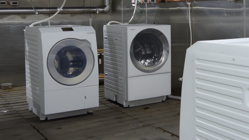 イメージ：環境試験中の洗濯機