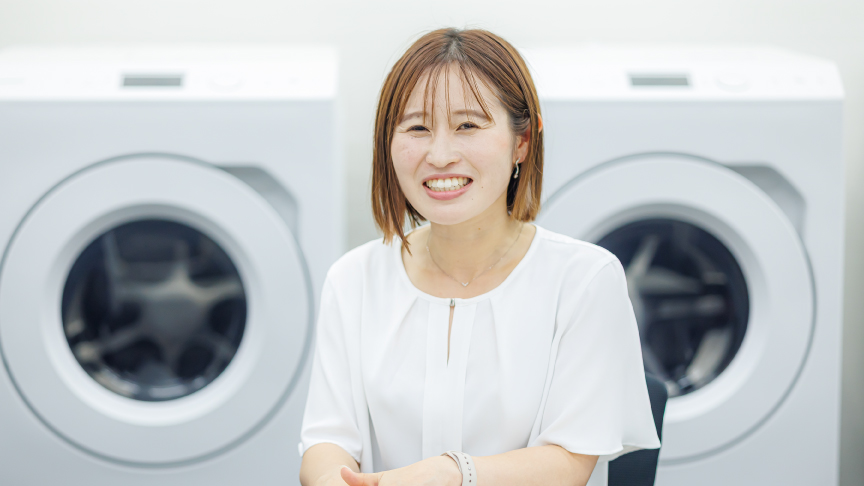 商品企画担当　五明　愛望(ごみょう　あいみ)