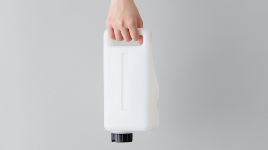 持ち手つき給水タンクの画像です。