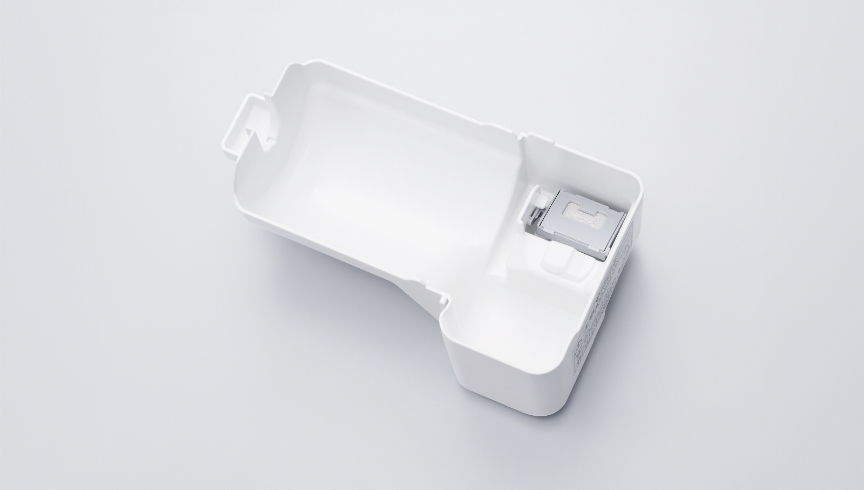 凹凸の少ないトレーの写真です。