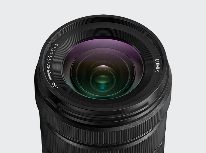 LUMIX S 20-60mm F3.5-5.6 | Sシリーズ 交換レンズ | 商品一覧 | LUMIX（ルミックス） ミラーレス一眼カメラ