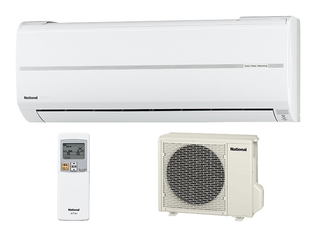 写真：インバーター冷暖房除湿タイプ　ルームエアコン CS-EX228A/S-W（クリスタルホワイト）