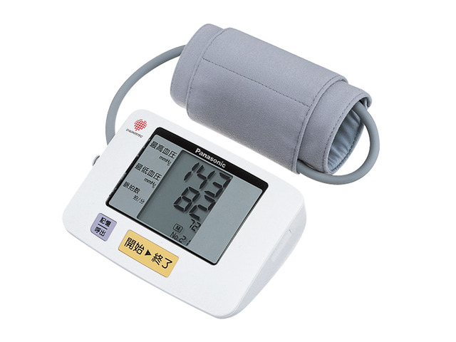 写真：上腕　血圧計 EW3106P-W（白）