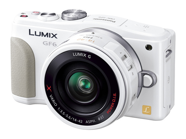 カメラ　LUMIX GF6 ズームレンズキット