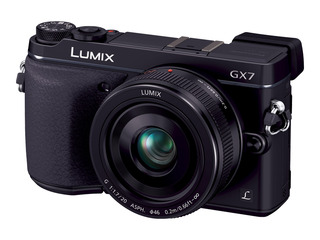 デジタル一眼カメラ/レンズキット DMC-GX7C