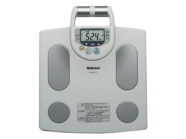 写真：体脂肪体重計（全身測定式） DM-W100-W（ホワイト）