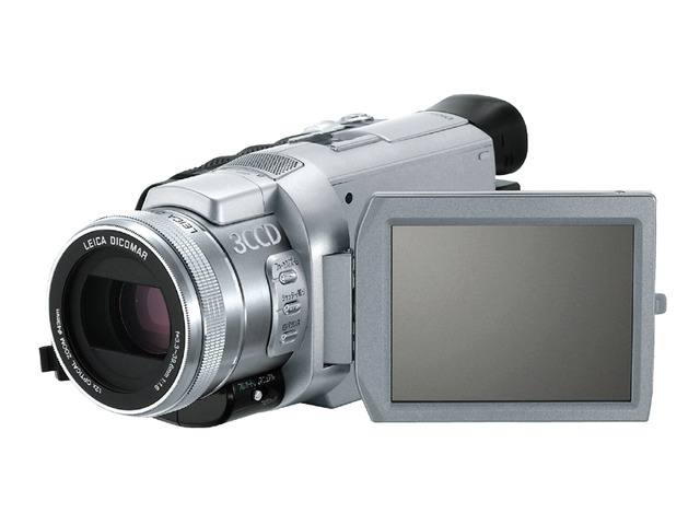 写真：デジタルビデオカメラ NV-GS400K-S（シルバー）