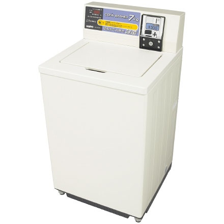 写真：コイン式全自動洗濯機 ASW-J70C(W)