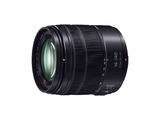 写真：デジタル一眼カメラ用交換レンズ H-FS14140-KA（ブラック）